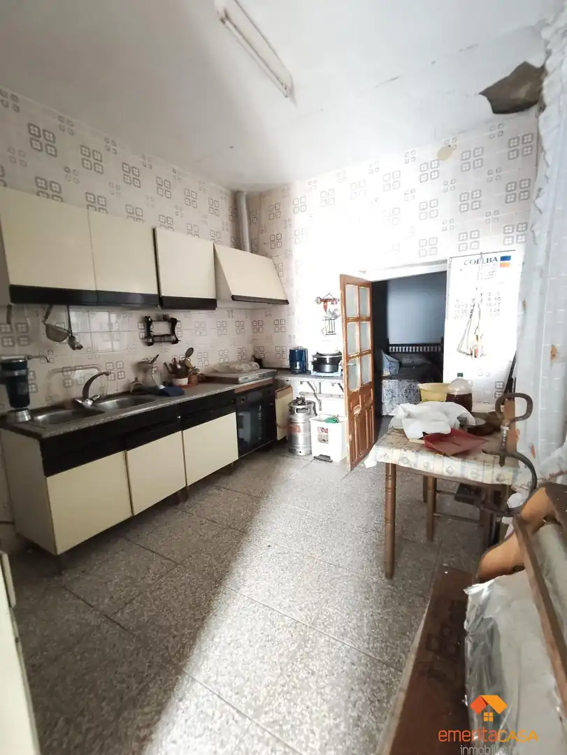 Kitchen of Houses for sale in Almendralejo  with Terrace