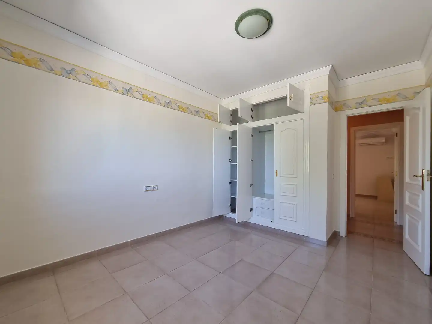 Dormitori de Finca rústica en venda en Pedreguer amb Calefacció, Jardí privat i Terrassa