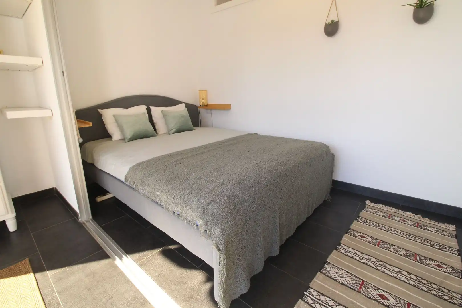 Bedroom of Flat for rent in Málaga  with Air Conditioner, Heating and Terrace