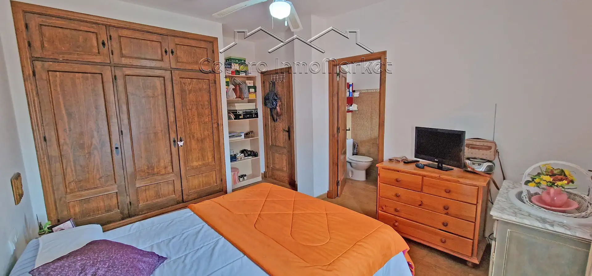 Dormitori de Casa o xalet en venda en El Puerto de Santa María amb Aire condicionat, Jardí privat i Piscina