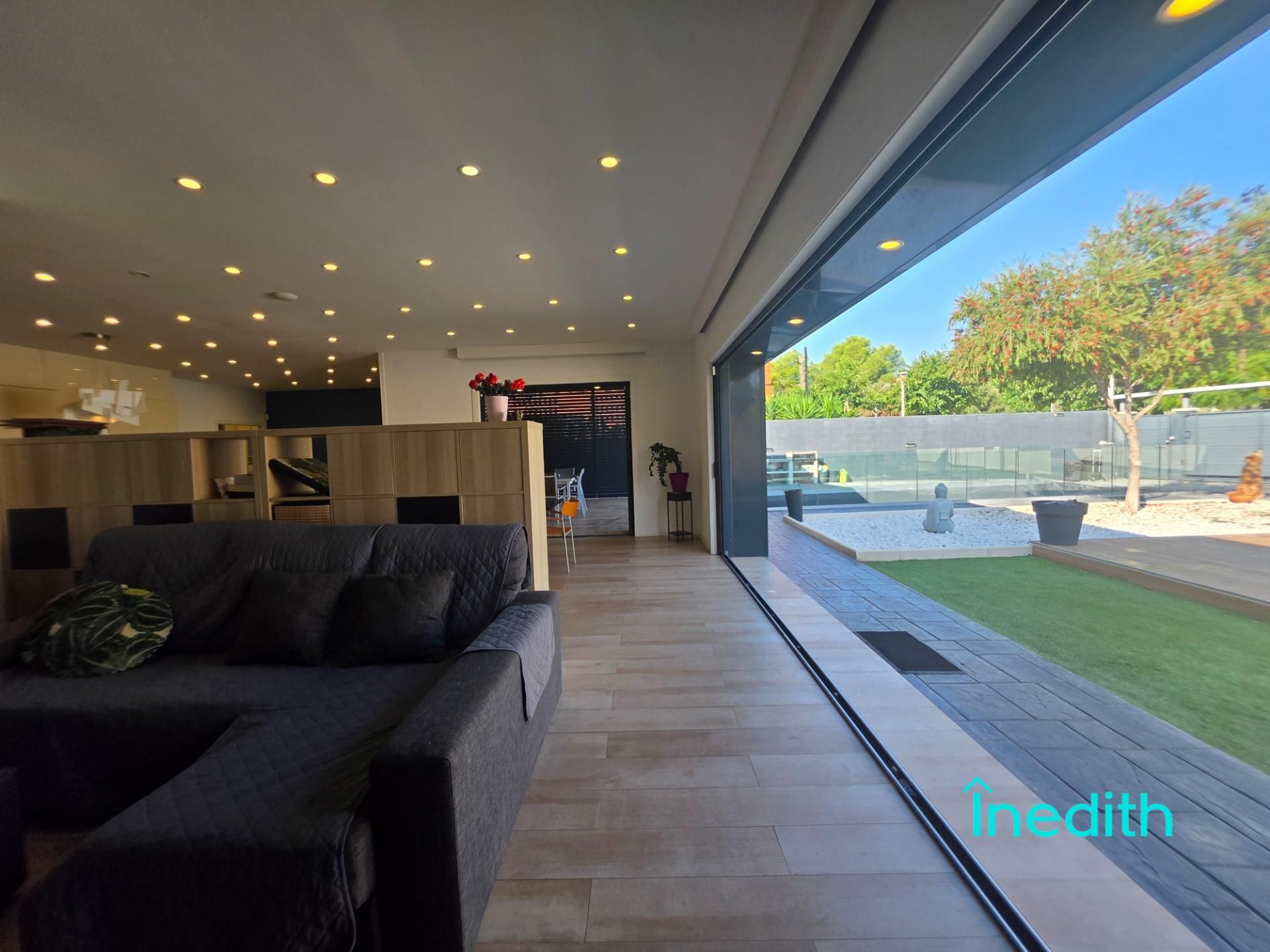 Living room of House or chalet for sale in Cubelles  with Air Conditioner, Heating and Private garden