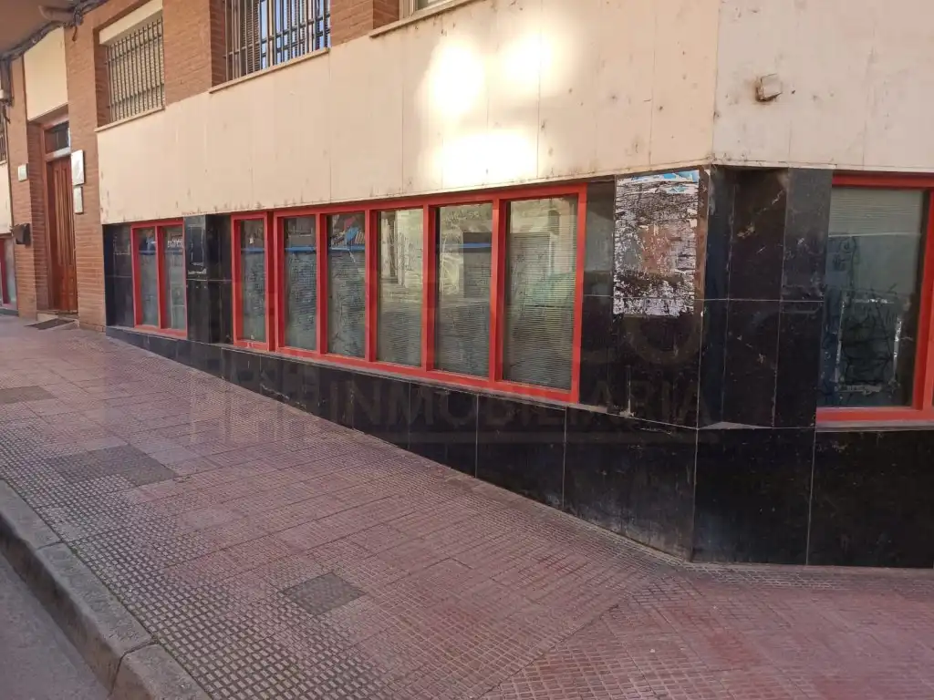 Locale commerciale in affitto a Nájera, imagen 4