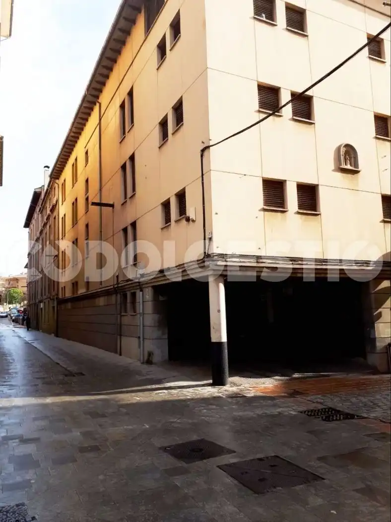 Vista exterior de Garaje en venta en Vic