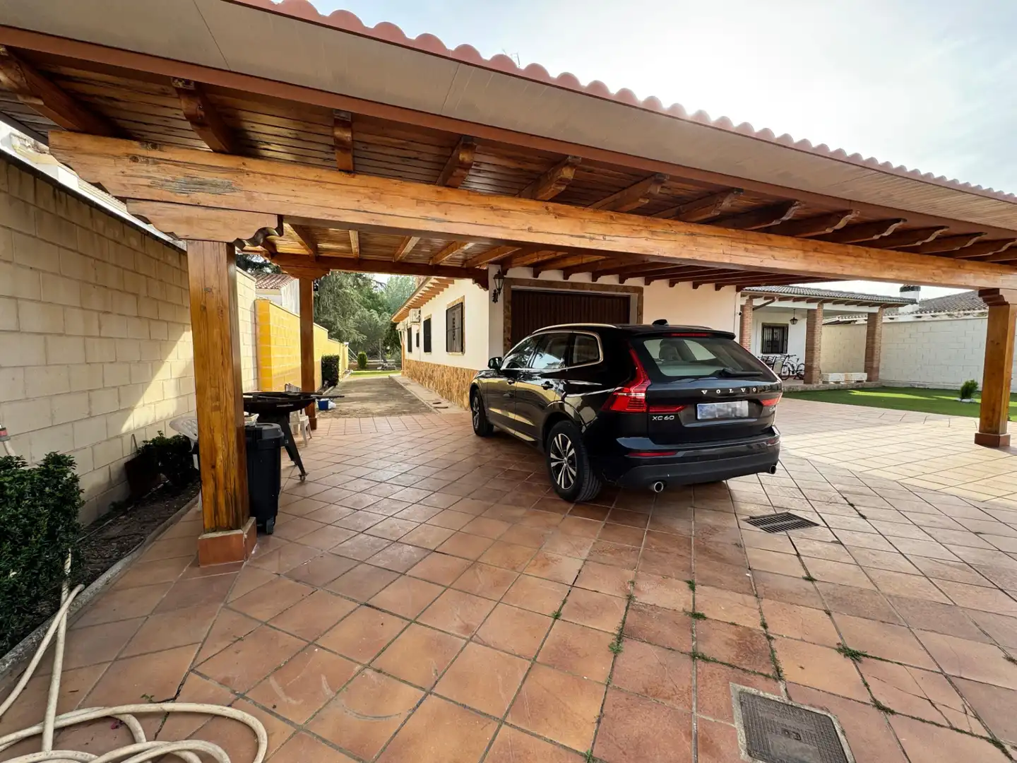 Parking of Houses for sale in Picón  with Air Conditioner, Heating and Private garden