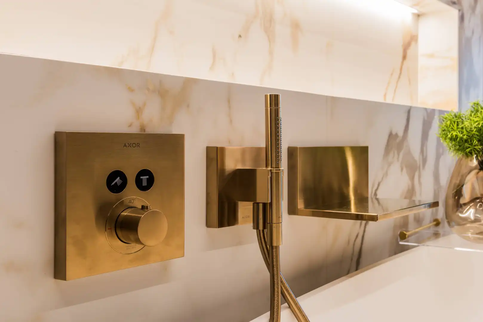 Baño de Piso en venta en Estepona con Aire acondicionado, Terraza y Trastero
