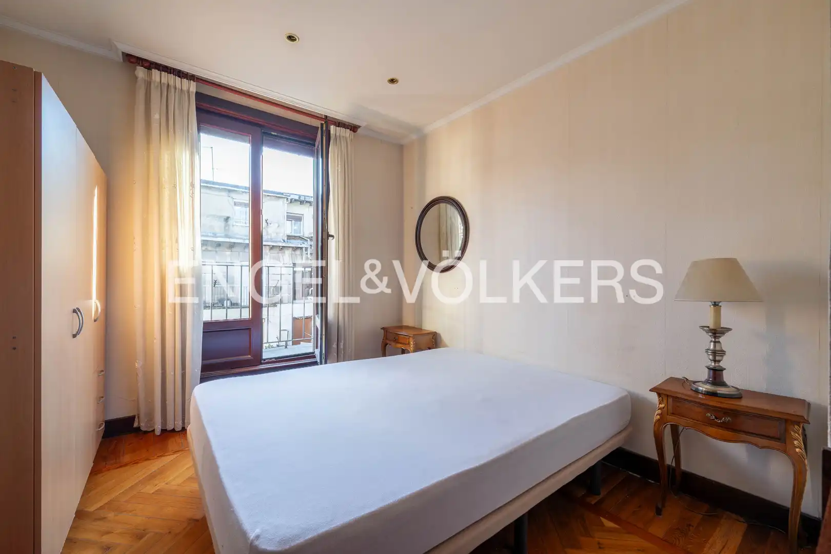Bedroom of Flat for sale in Donostia - San Sebastián   with Heating and Storage room