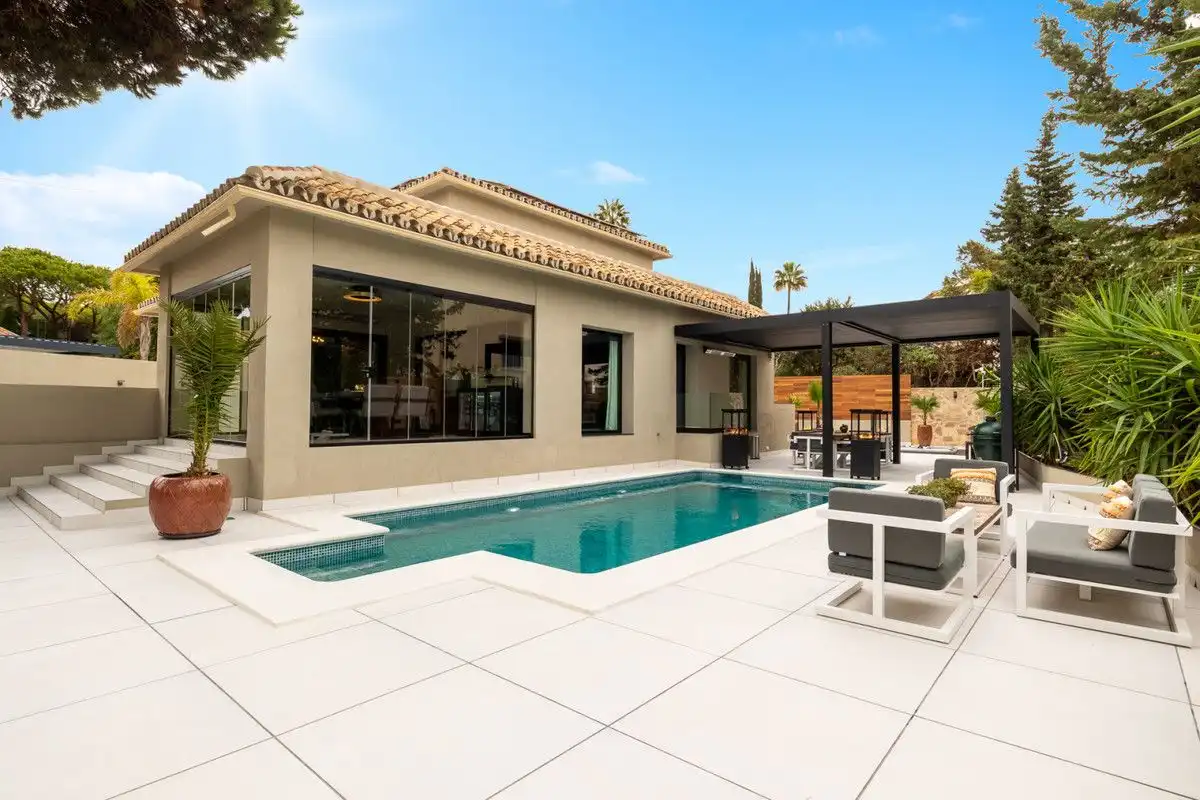 Villa mit Terrasse zum Verkauf in Elviria - Cabopino, imagen 32