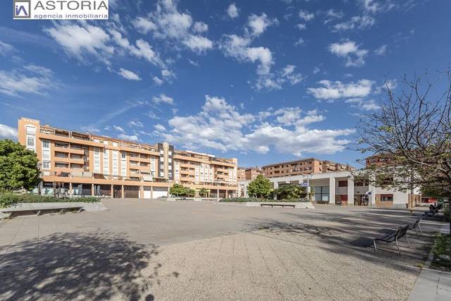Garaje en Venta en Calle Calle Recreativo de Granada en San Francisco Javier