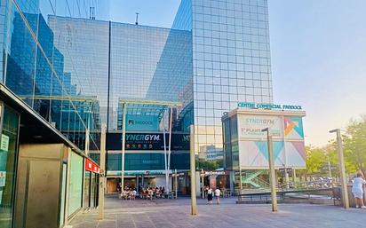 Vista exterior de Planta baixa en venda en Sabadell