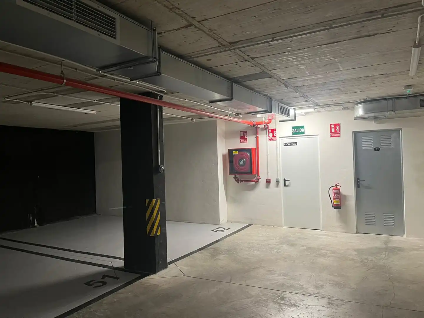 Parking of Flat for sale in Valencia  with Air Conditioner, Heating and Private garden