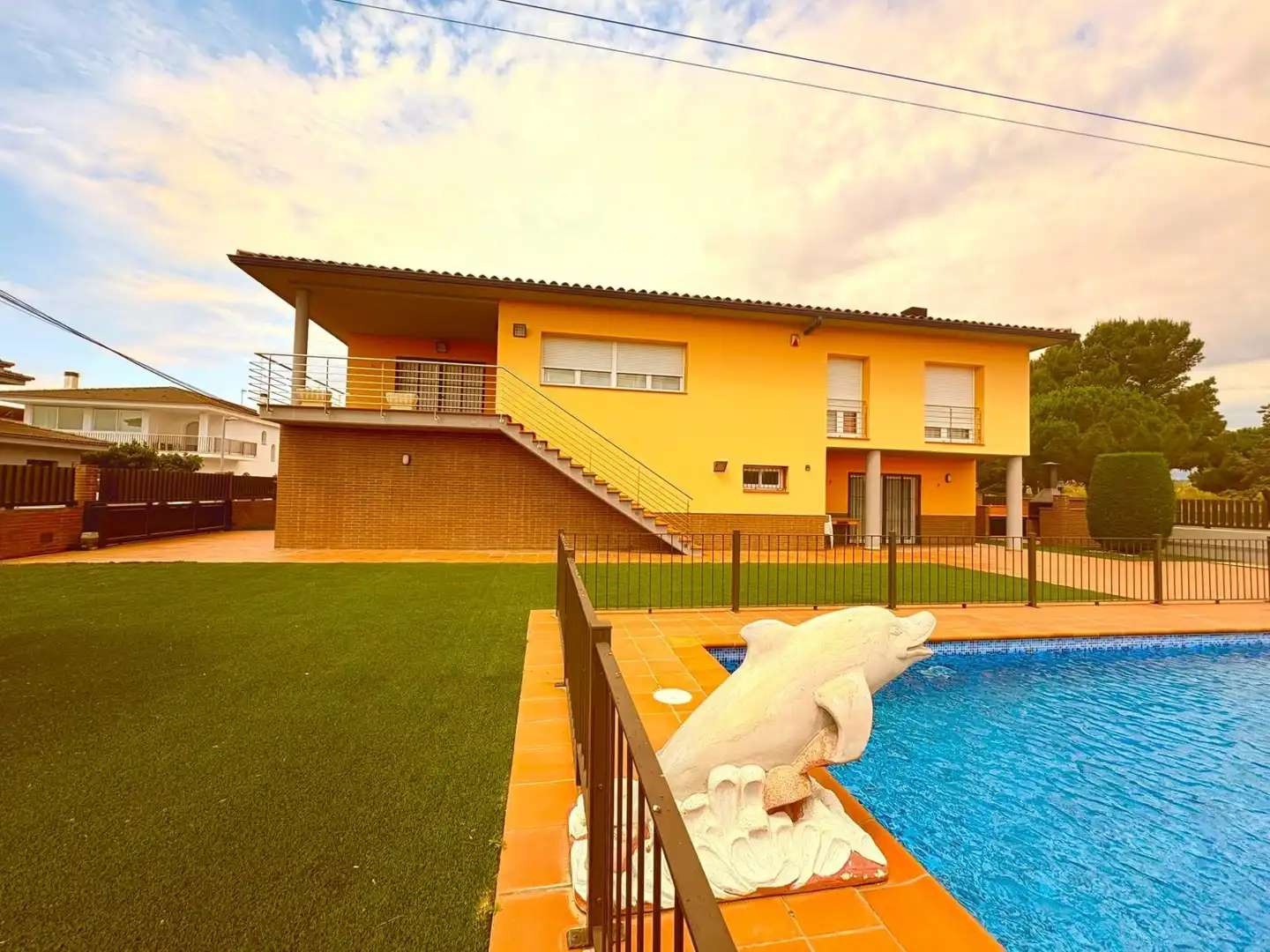 Piscina de Casa o chalet en venta en Vilamalla con Aire acondicionado, Calefacción y Terraza