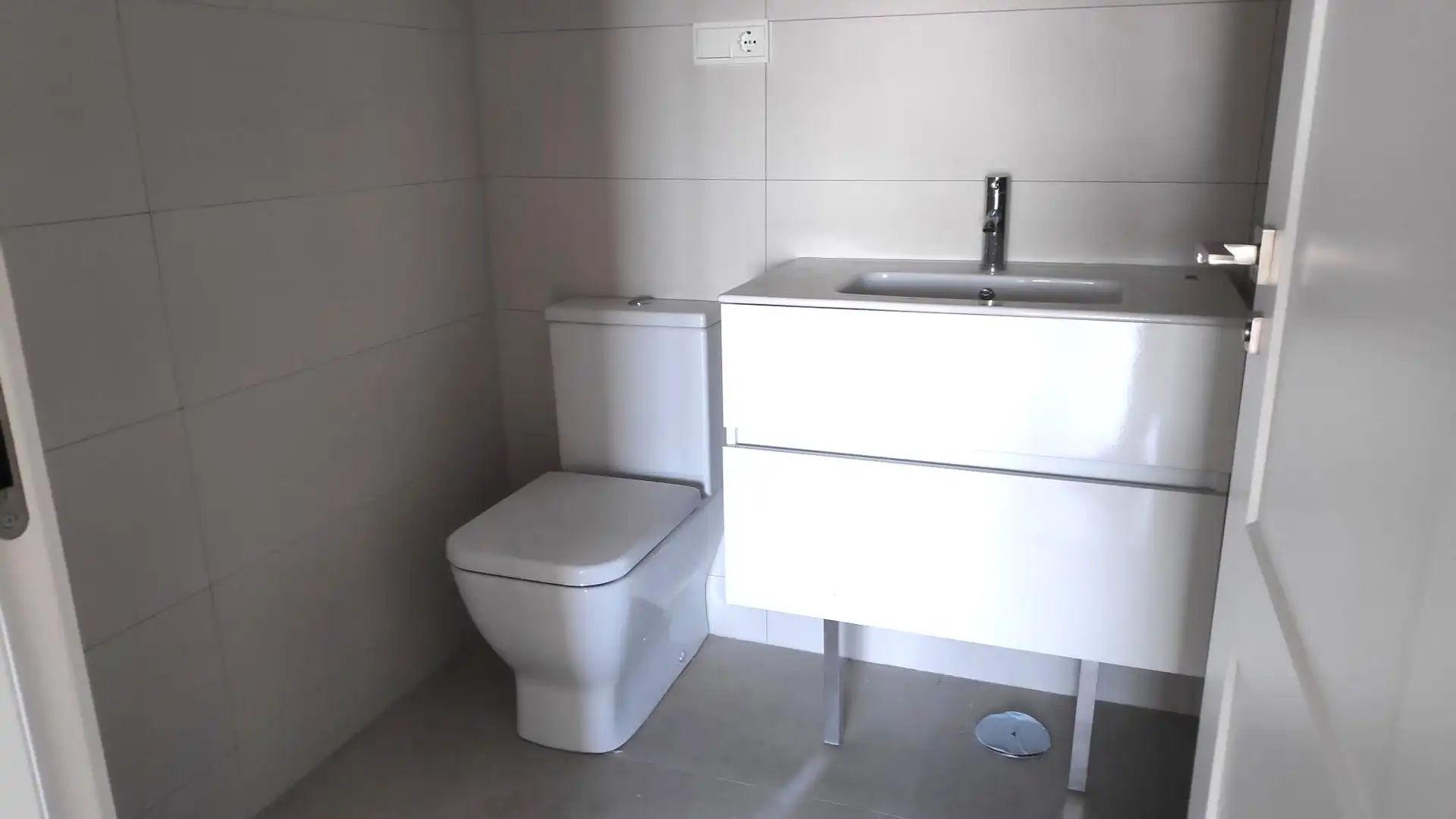 Flat for rent in Calle Miguel de Molina, Nueva Almería - Cortijo Grande - Vega de Acá