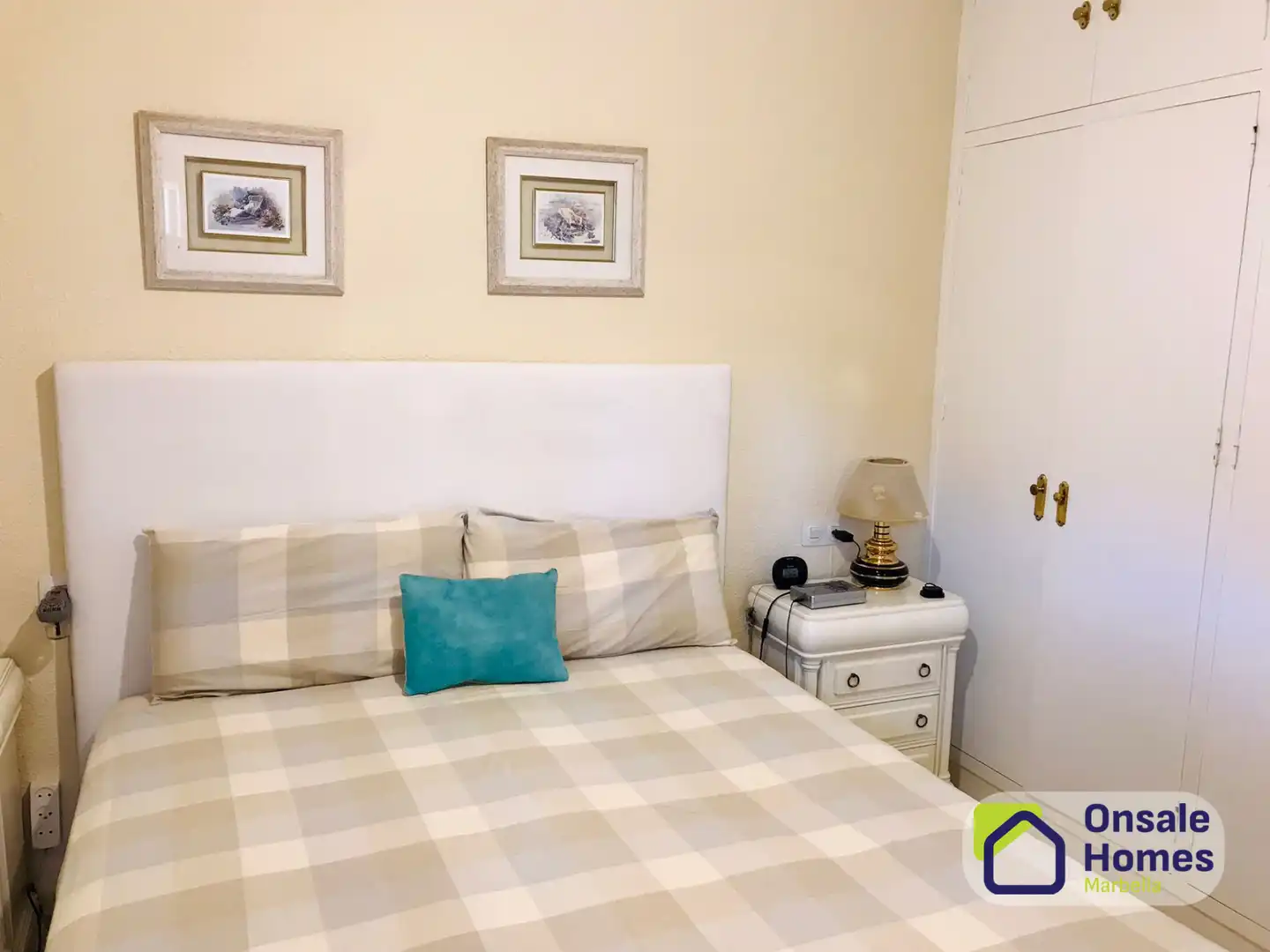 Habitación de Piso en venta en Marbella con Aire acondicionado, Terraza y Trastero