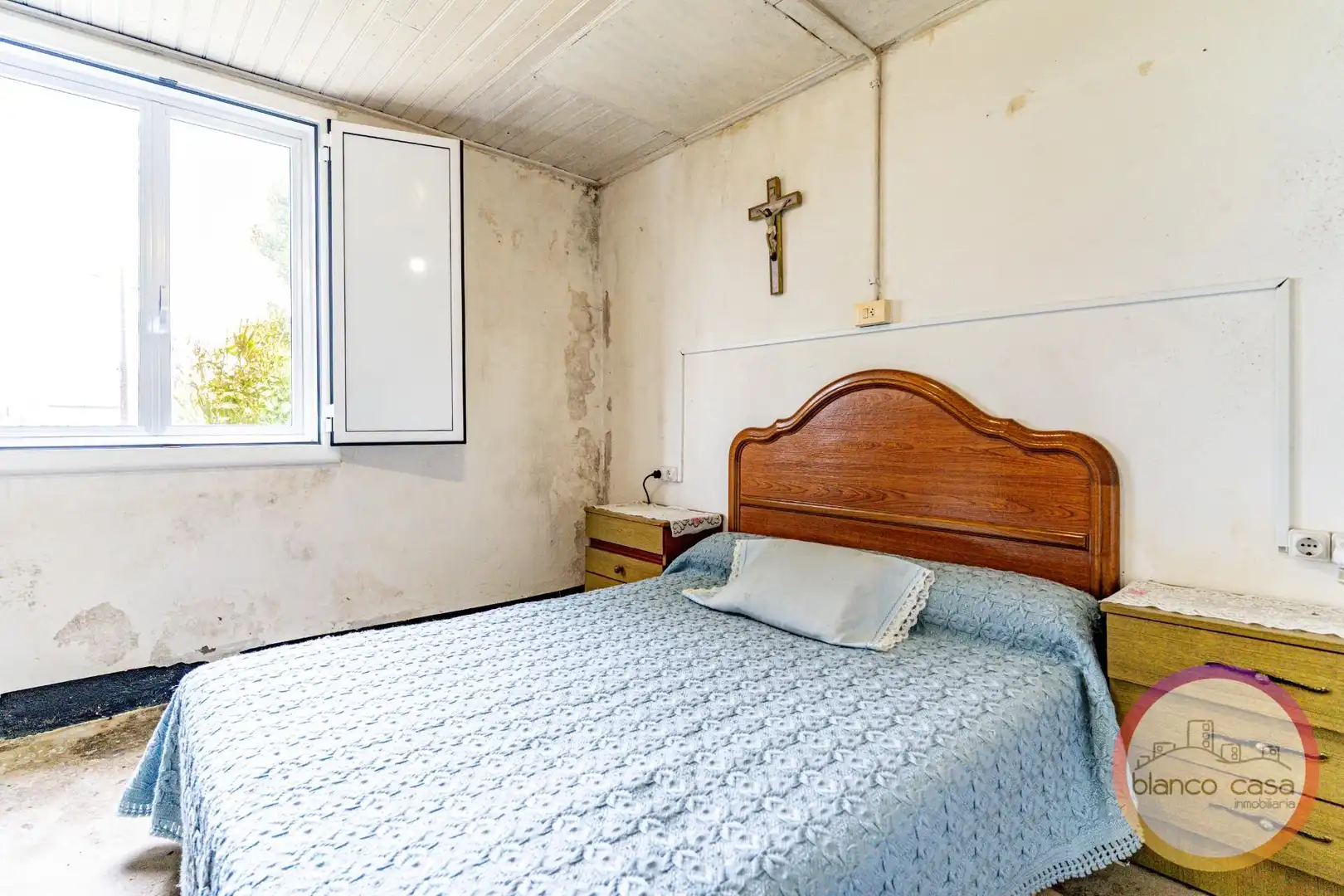 Habitación de Casa o chalet en venta en Santa Comba con Trastero