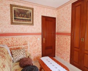 Dormitori de Casa adosada en venda en Jerez de la Frontera amb Aire condicionat i Terrassa