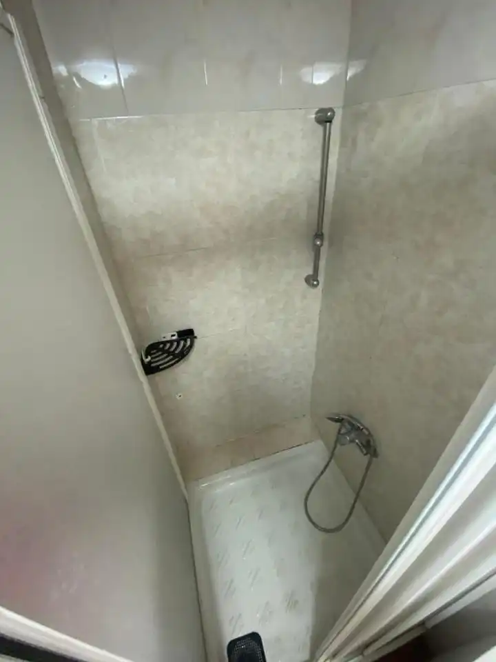 Bathroom of Study for sale in Vélez-Málaga  with Air Conditioner, Furnished and Community pool