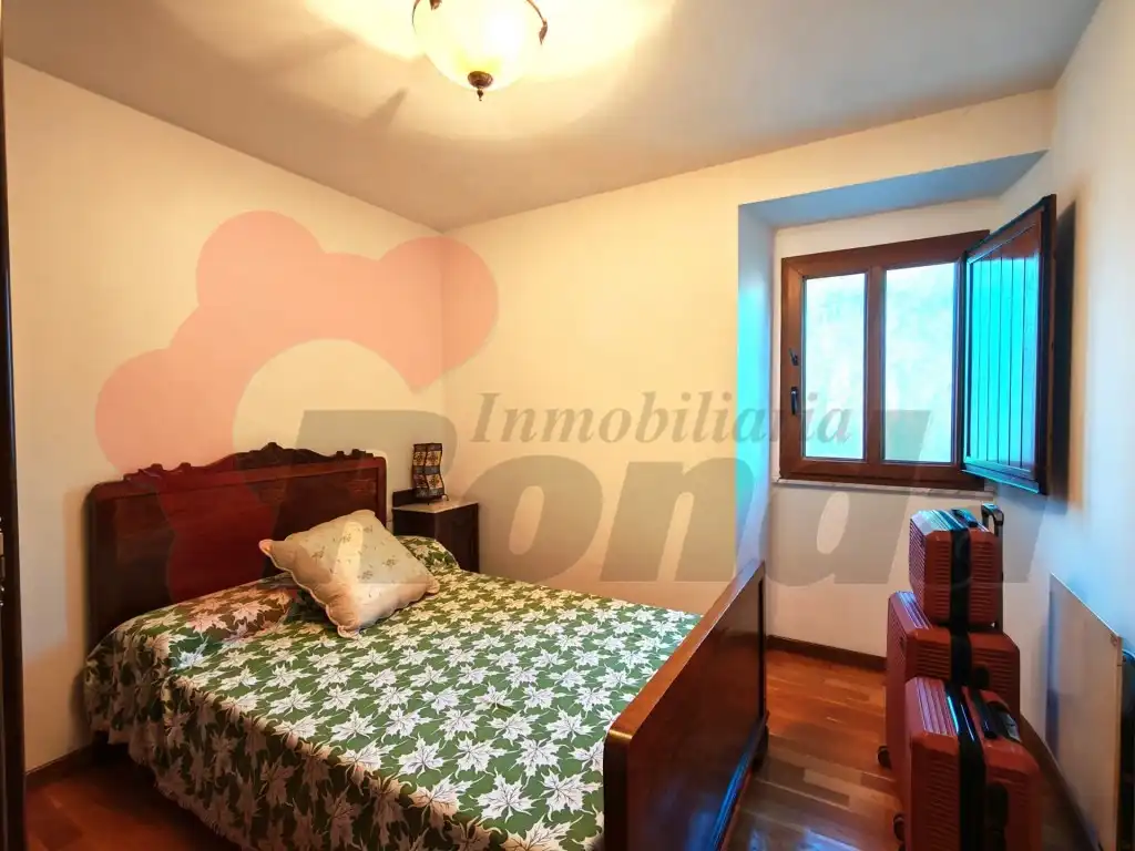 Habitación de Casa o chalet en venta en O Corgo  