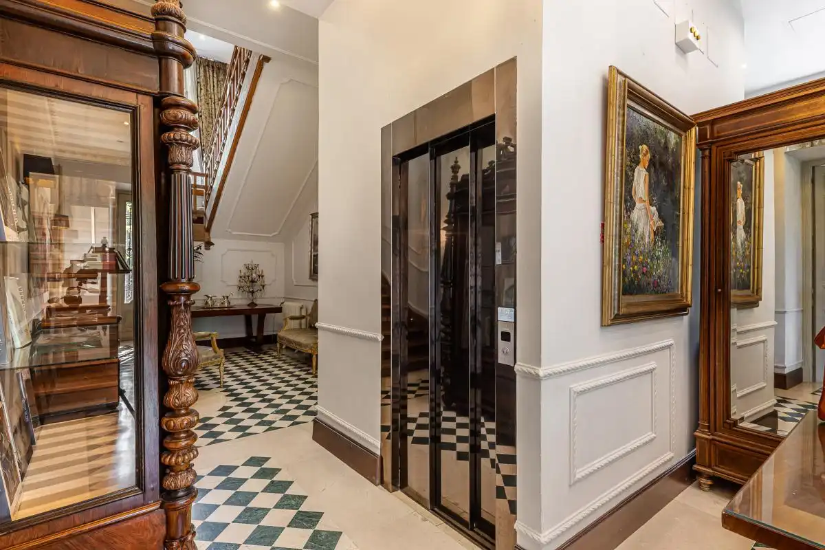 Houses for sale in San Lorenzo de El Escorial  with Air Conditioner, Heating and Private garden