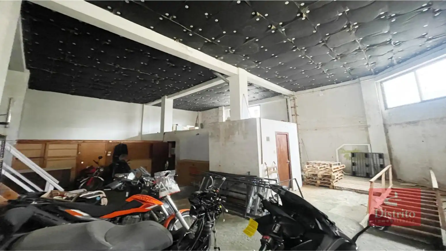 Local comercial en venda a Torrelavega - José Maria Pereda, imagen 3