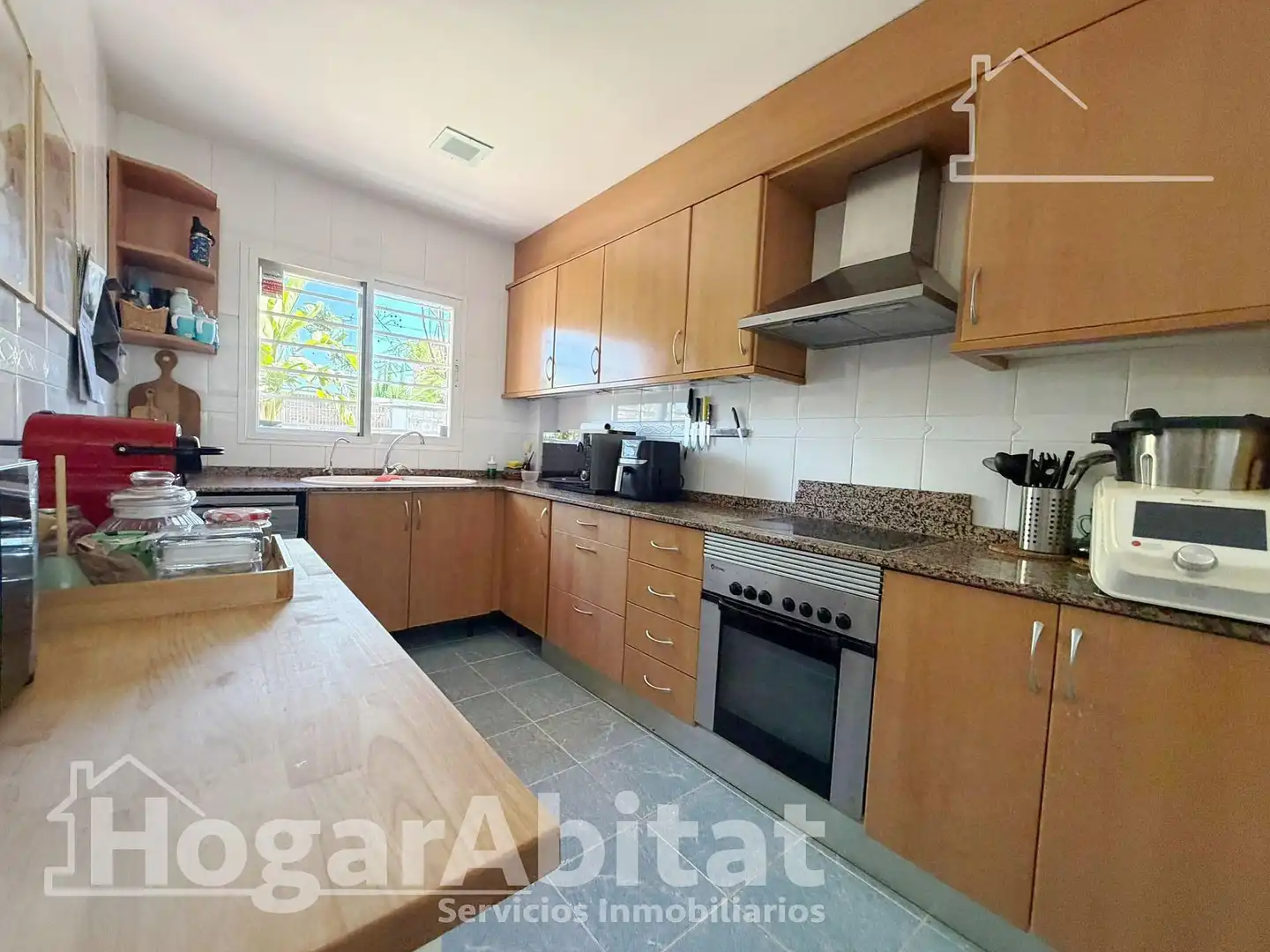 Kitchen of Houses for sale in Moncada  with Air Conditioner, Heating and Private garden