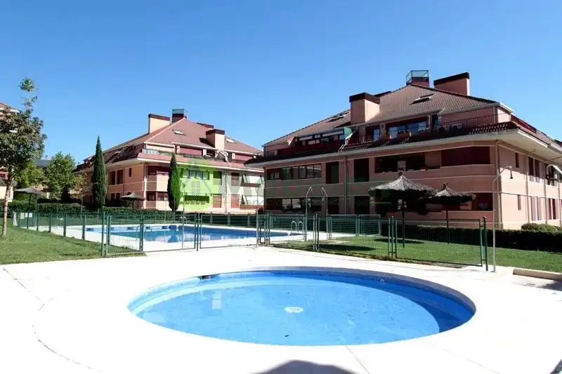 Pis de lloguer a Calle Manacor, El Pinar - Punta Galea