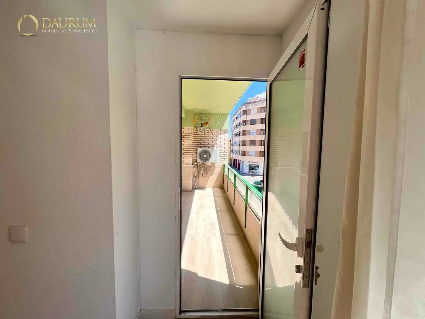 Terraza de Piso en venta en Llíria con Aire acondicionado y Terraza