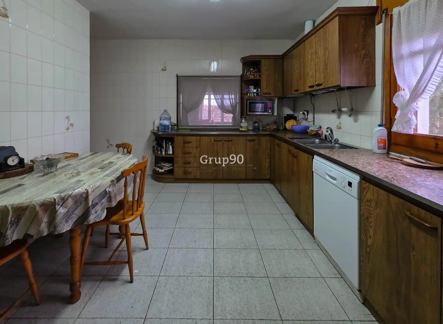 Cuina de Casa o xalet en venda en Lleida amb Balcó