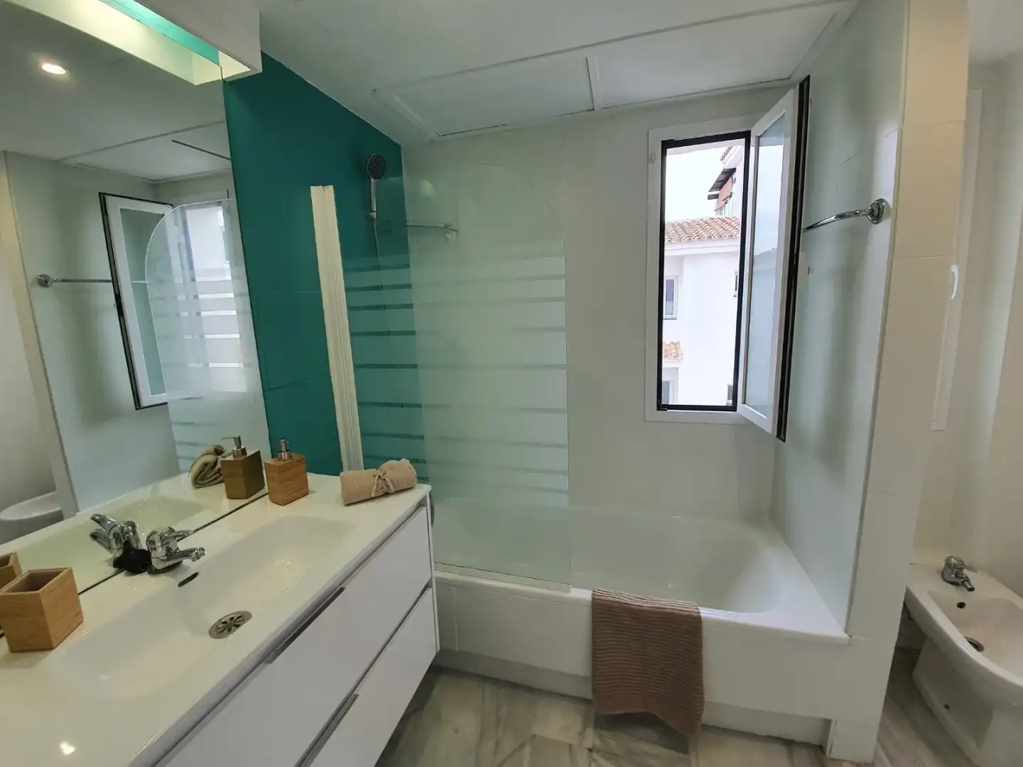 Penthouse with pool for sale in Urbanización Los Naranjos de Marbella 14, imagen 5