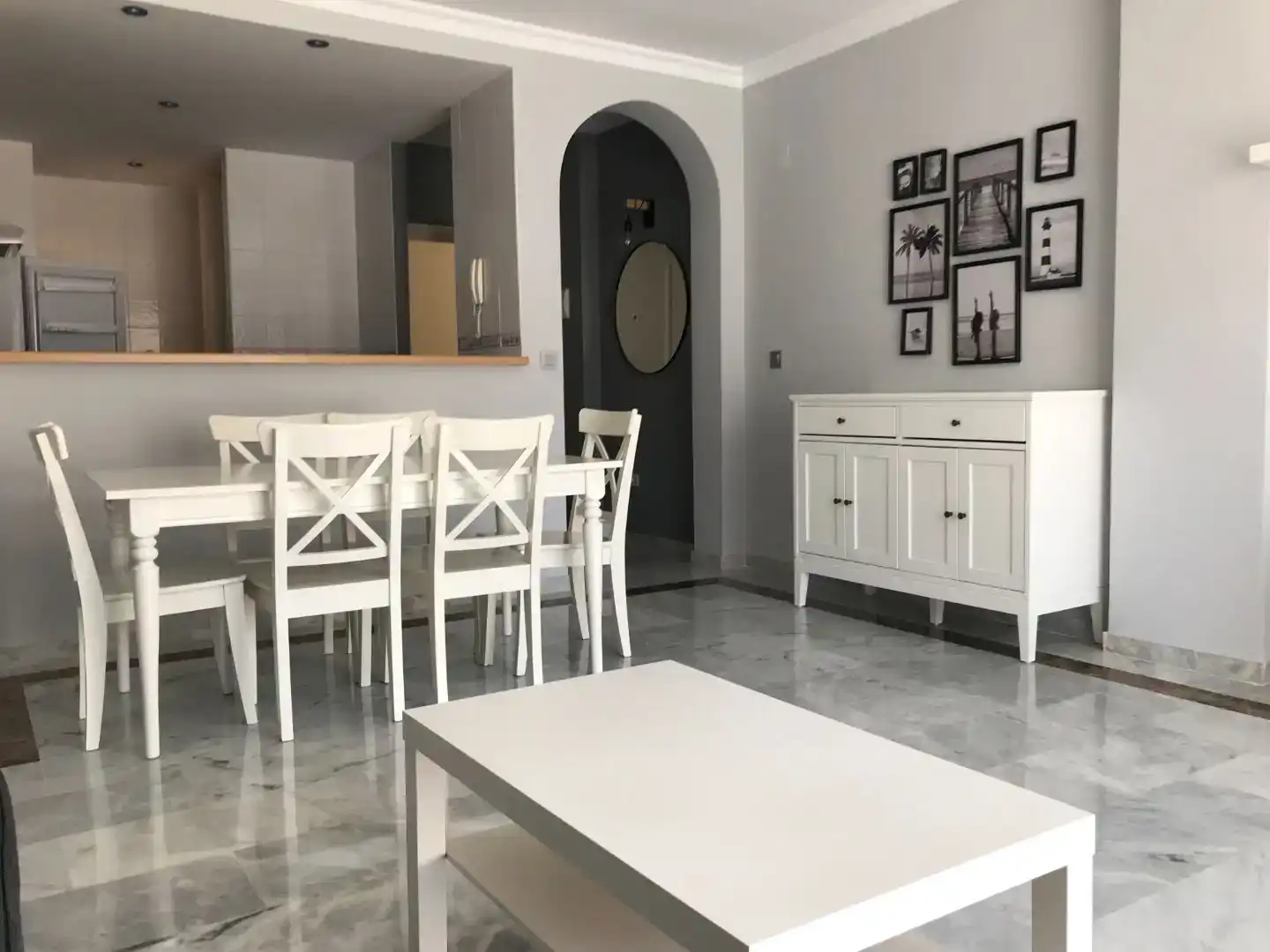 Menjador de Apartament en venda en Rota amb Piscina i Balcó