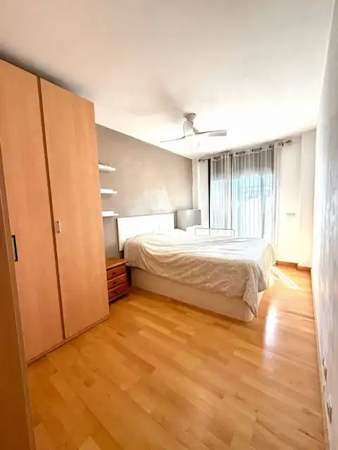 Habitación de Piso en venta en El Pla del Penedès con Calefacción, Parquet y Terraza