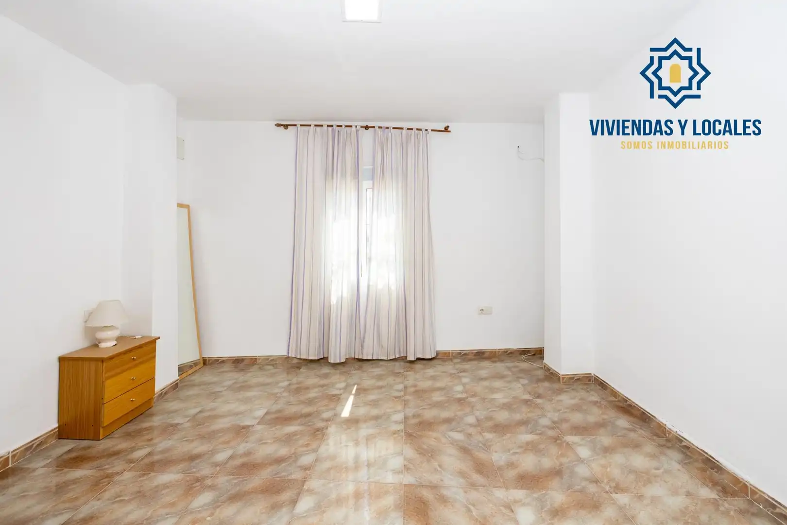 Finca rústica en venta en Armilla con Jardín privado y Terraza