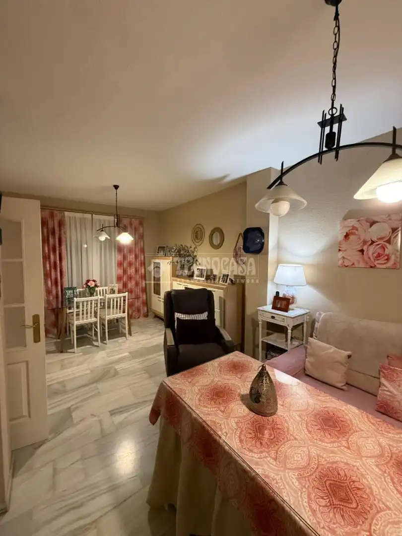 Detached homes for sale in Colores - Entreparques