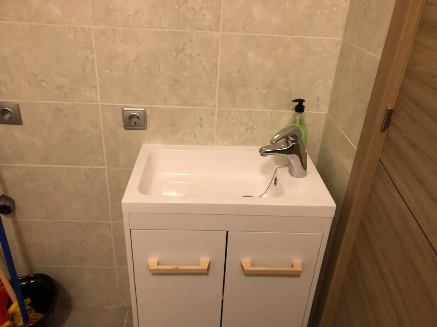 Baño de Local de alquiler en Donostia - San Sebastián  con Calefacción y Parquet