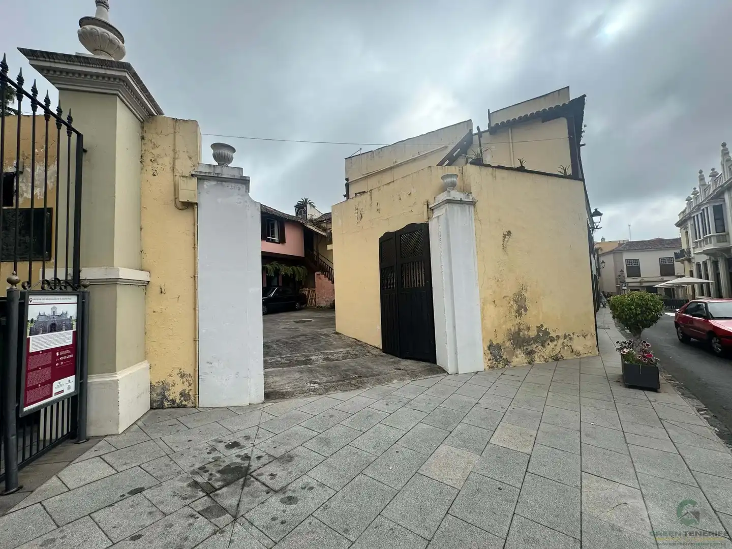 Außenansicht von Wohnung zum Verkauf in La Orotava mit Terrasse und Balkon