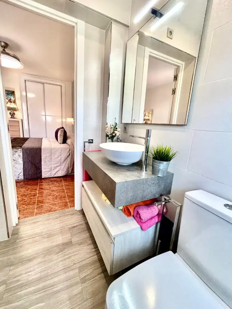 Badezimmer von Wohnung zum Verkauf in El Ejido mit Klimaanlage, Heizung und Terrasse