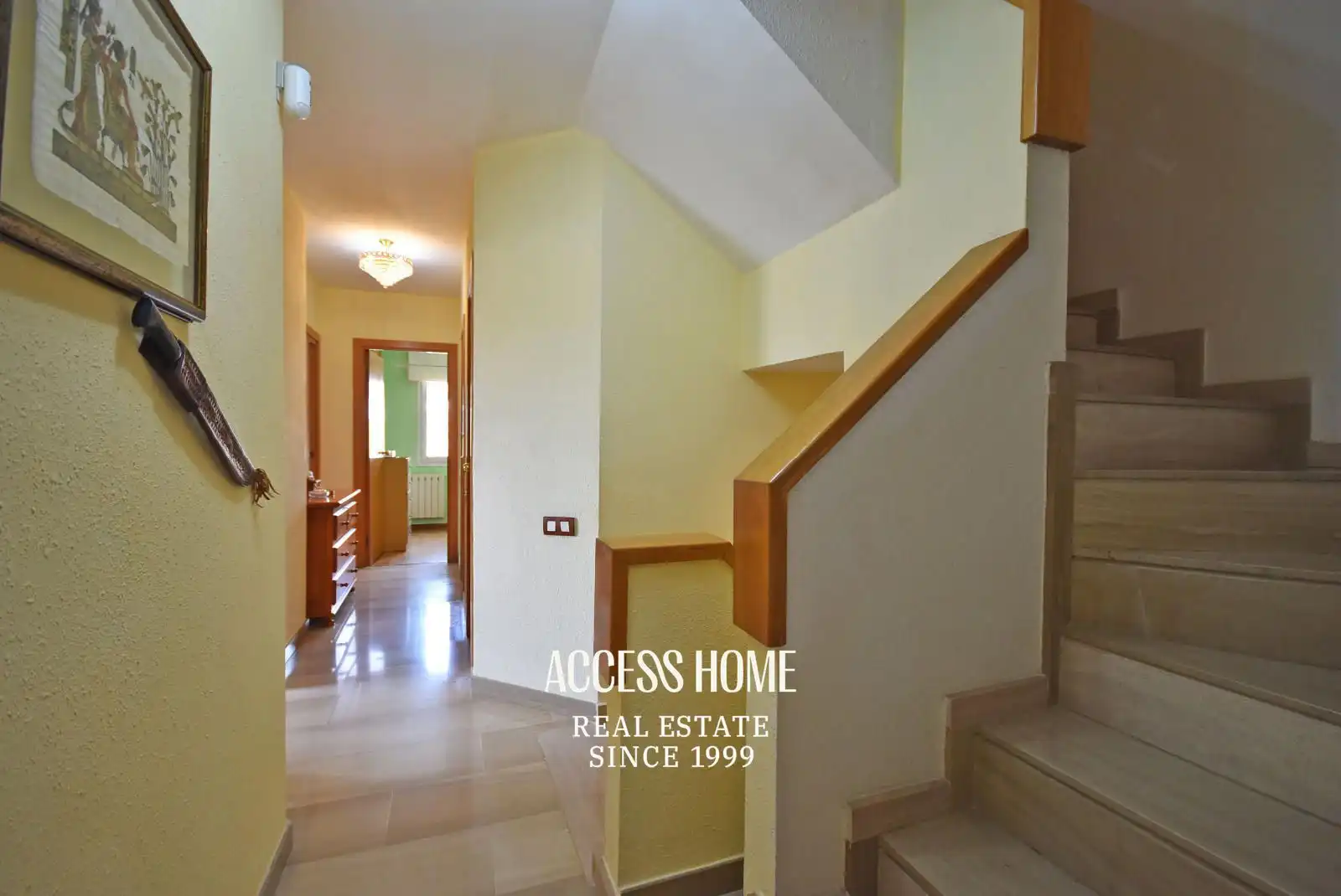 Houses for sale in Tiana  with Air Conditioner, Heating and Terrace