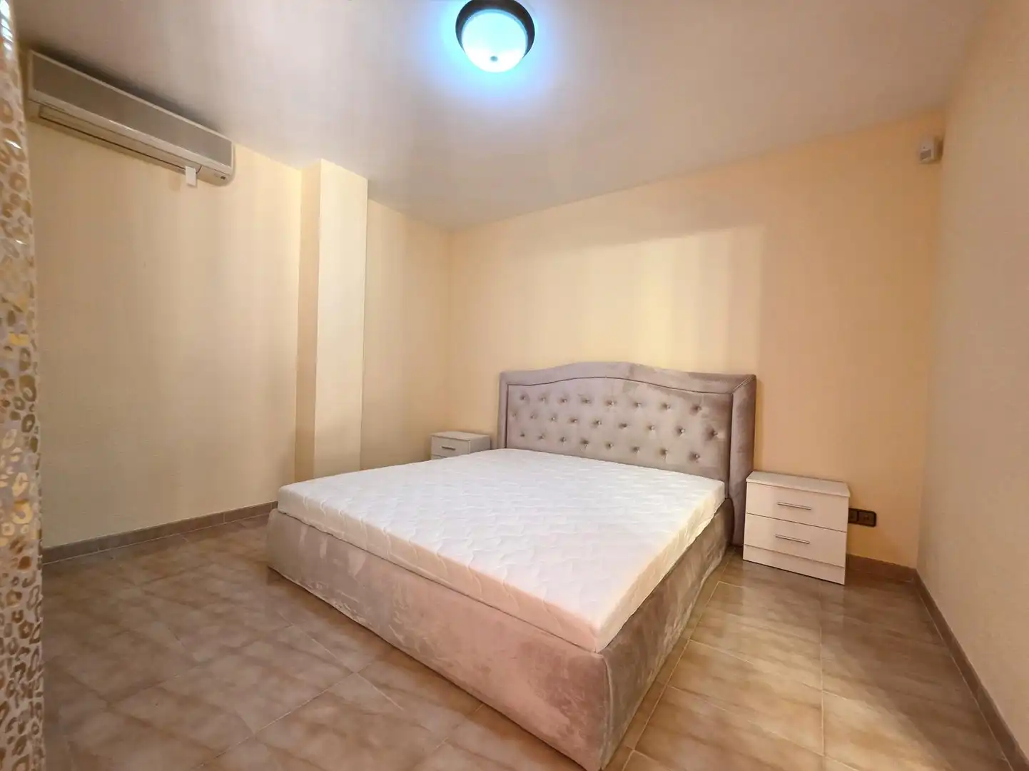 Habitación de Casa o chalet de alquiler en Benicasim / Benicàssim con Aire acondicionado, Jardín privado y Trastero