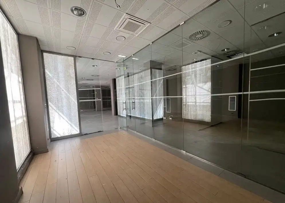 Business premises for sale in Av. Levante, imagen 4