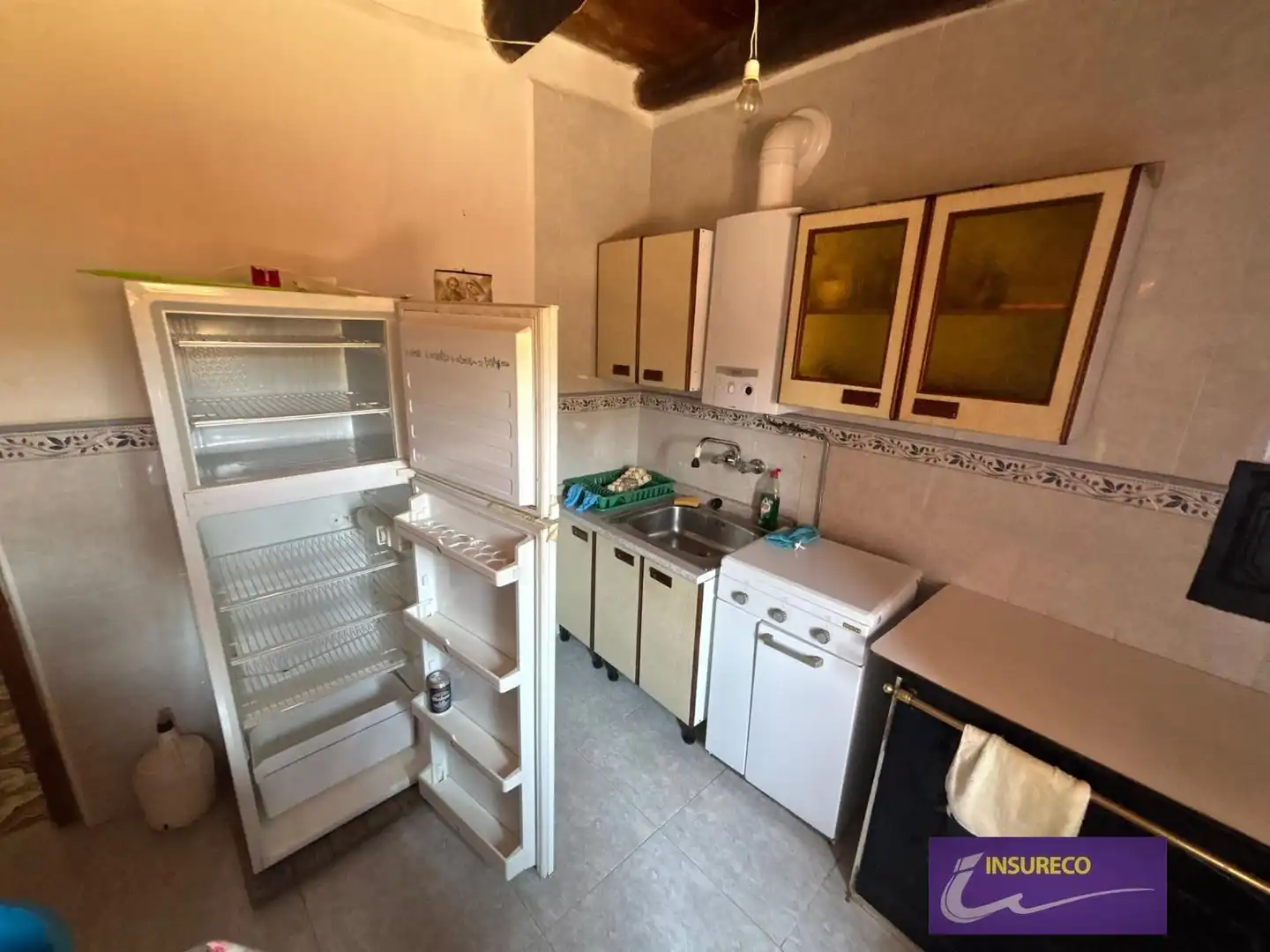 Cocina de Casa o chalet en venta en Gradefes con Amueblado