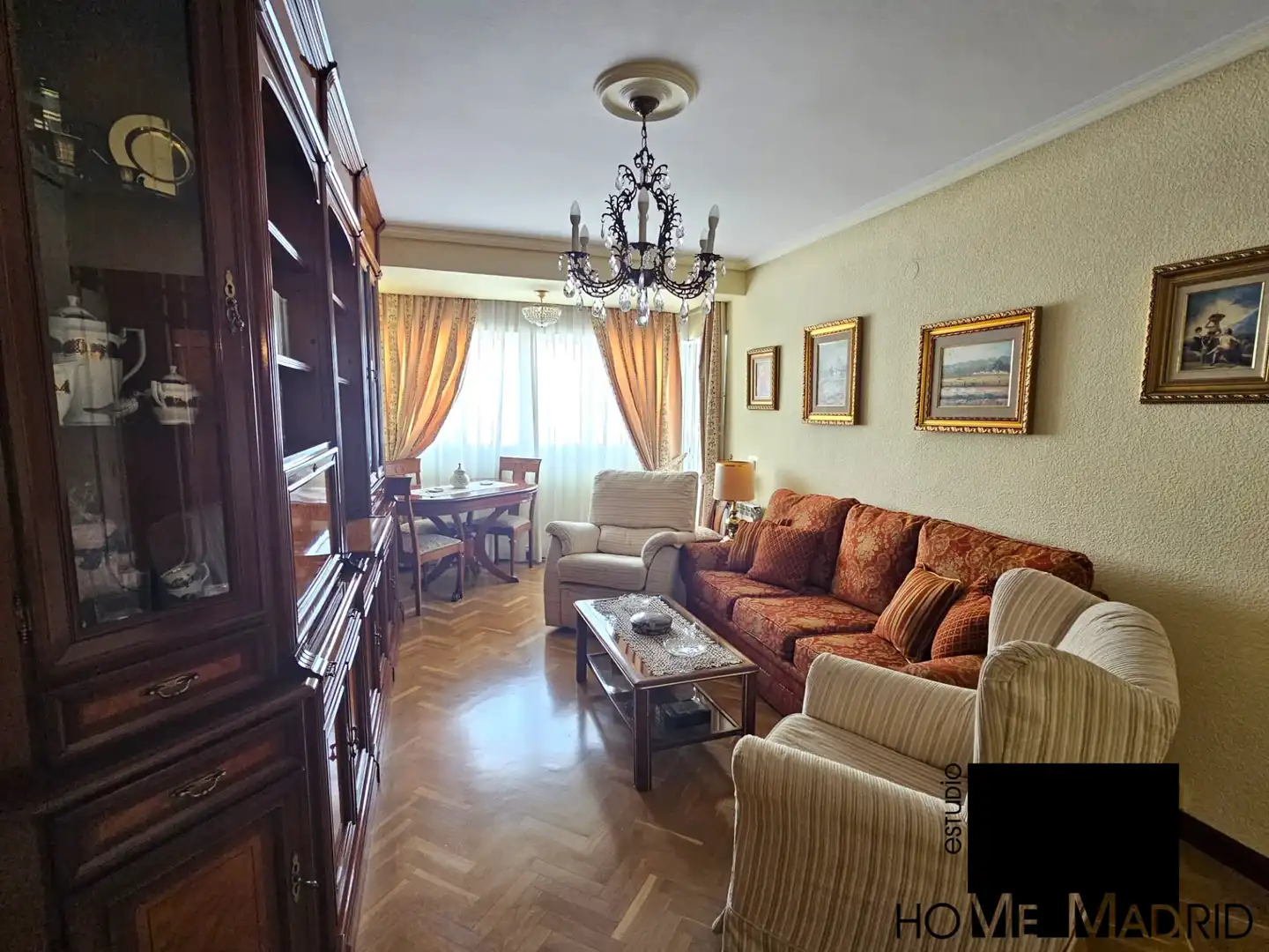 Wohnzimmer von Wohnung zum Verkauf in  Madrid Capital mit Heizung, Parkett und Terrasse