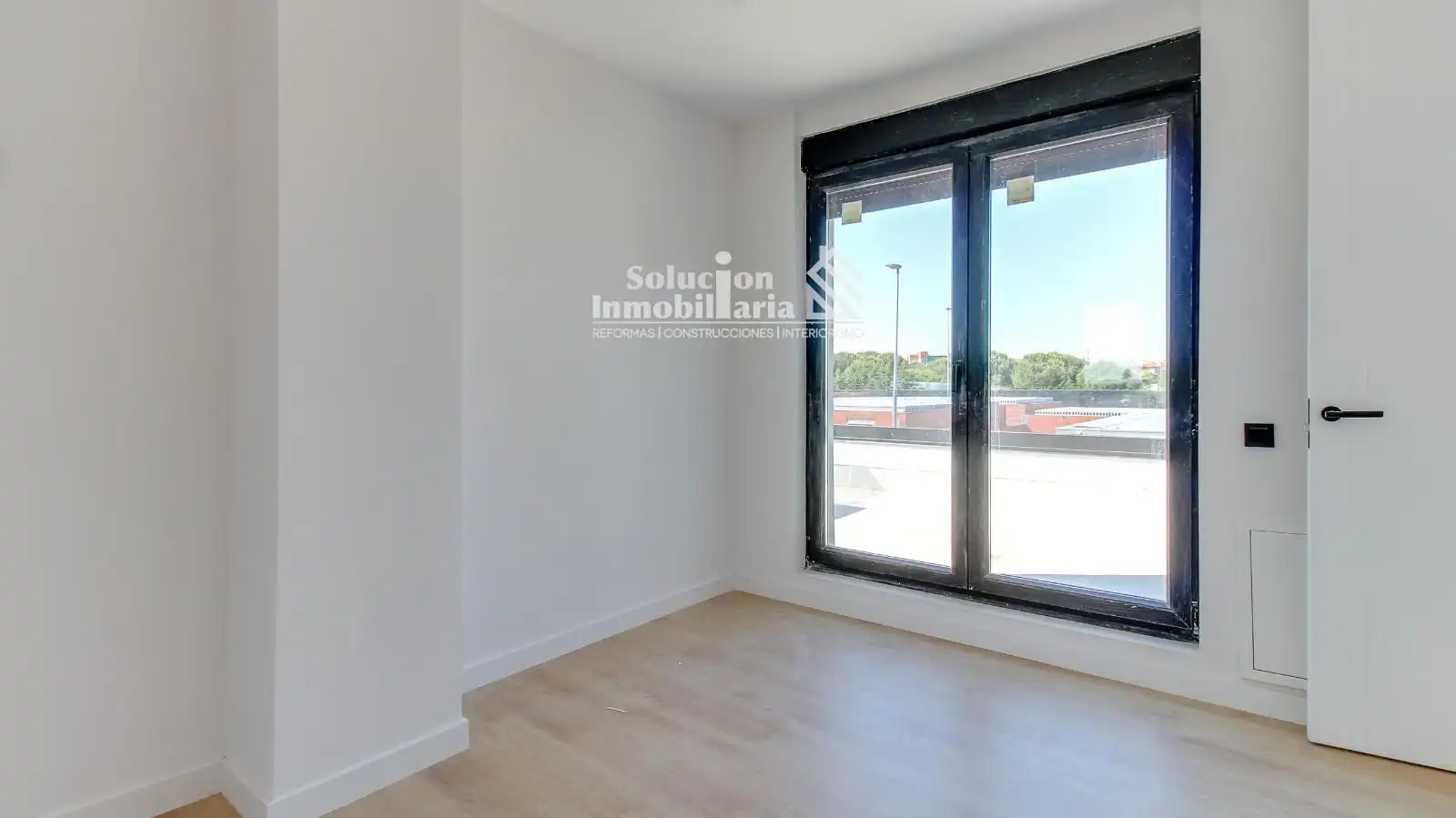 Bedroom of Detached homes for sale in Carbajosa de la Sagrada  with Heating, Terrace and Storage room