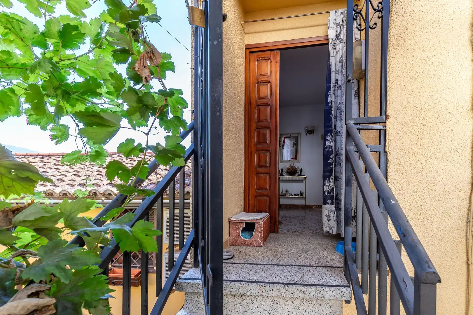 Terraced house with garden for sale in Madrigal de la Vera, imagen 5
