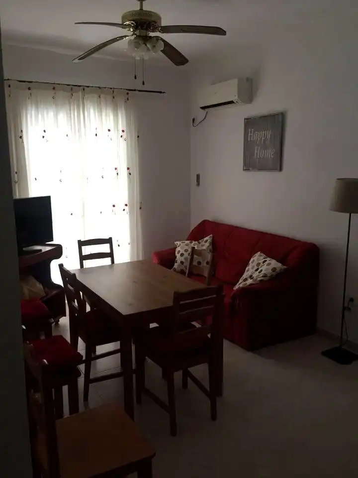 Living room of Flat for rent in Sevilla  with Air Conditioner and Terrace