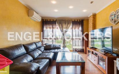 Living room of Flat for sale in Carlet  with Air Conditioner