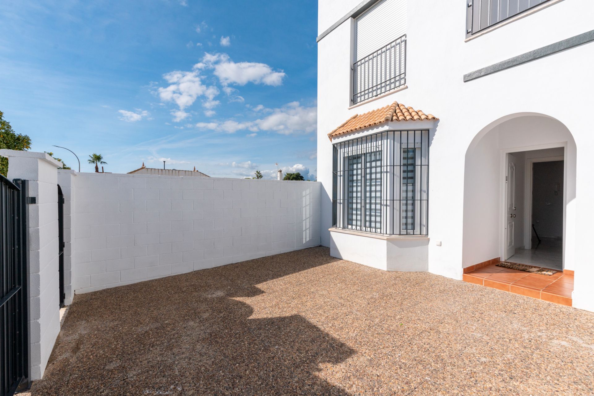 Garden of Single-family semi-detached to rent in Gerena  with Air Conditioner, Heating and Terrace