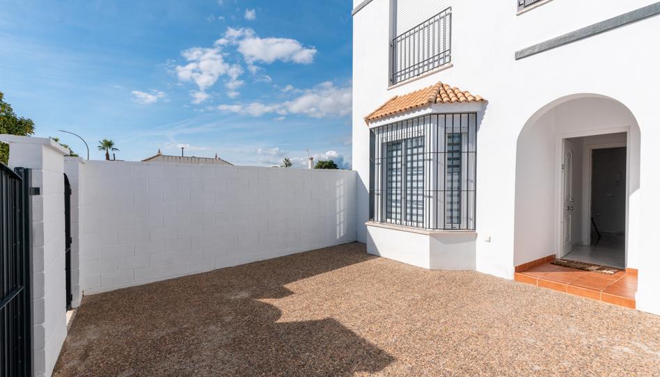 Foto 1 de Casa adosada de lloguer a Avenida de las Lumbreras, Gerena, Sevilla