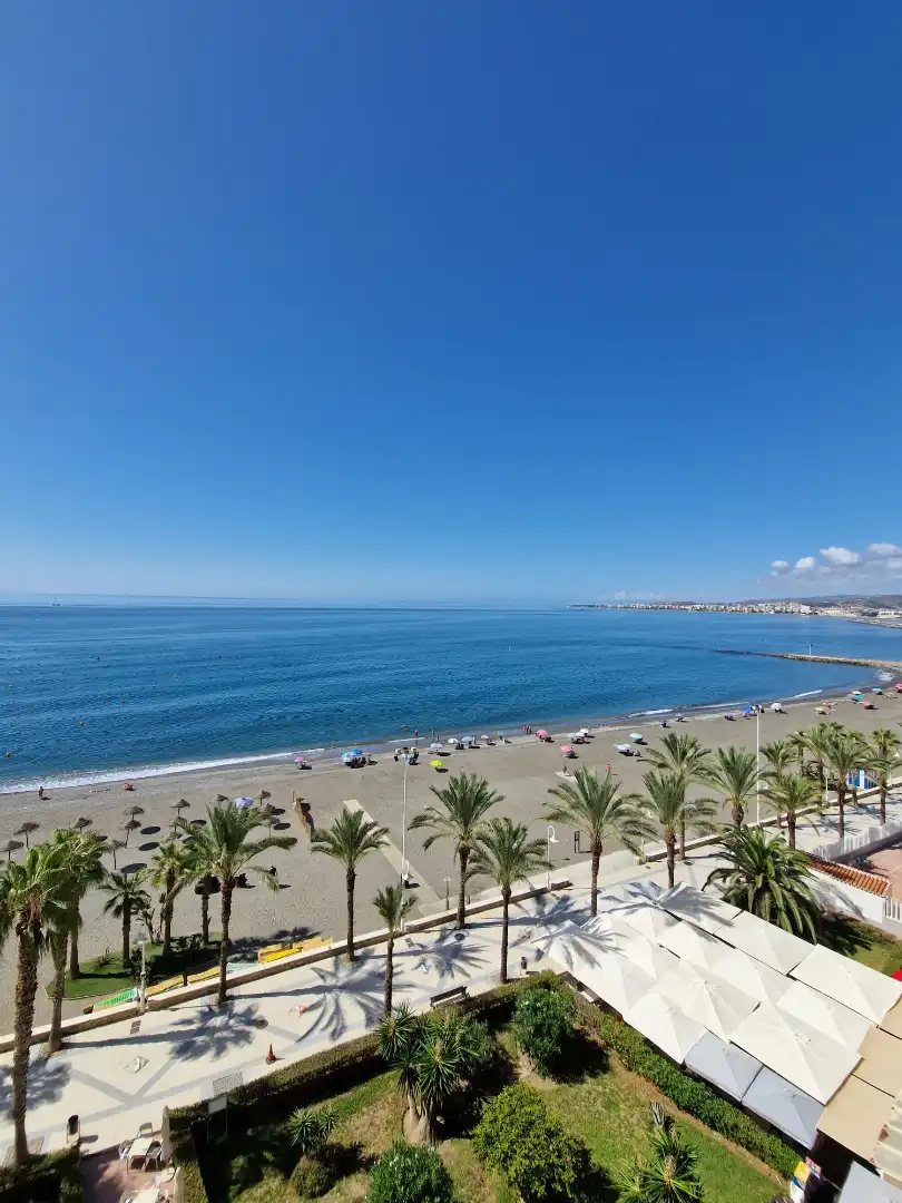 Flat with pool for sale in Urbanizacion Pueblo Nuevo 7