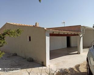 Vista exterior de Casa o xalet en venda en Elche / Elx amb Calefacció i Jardí privat