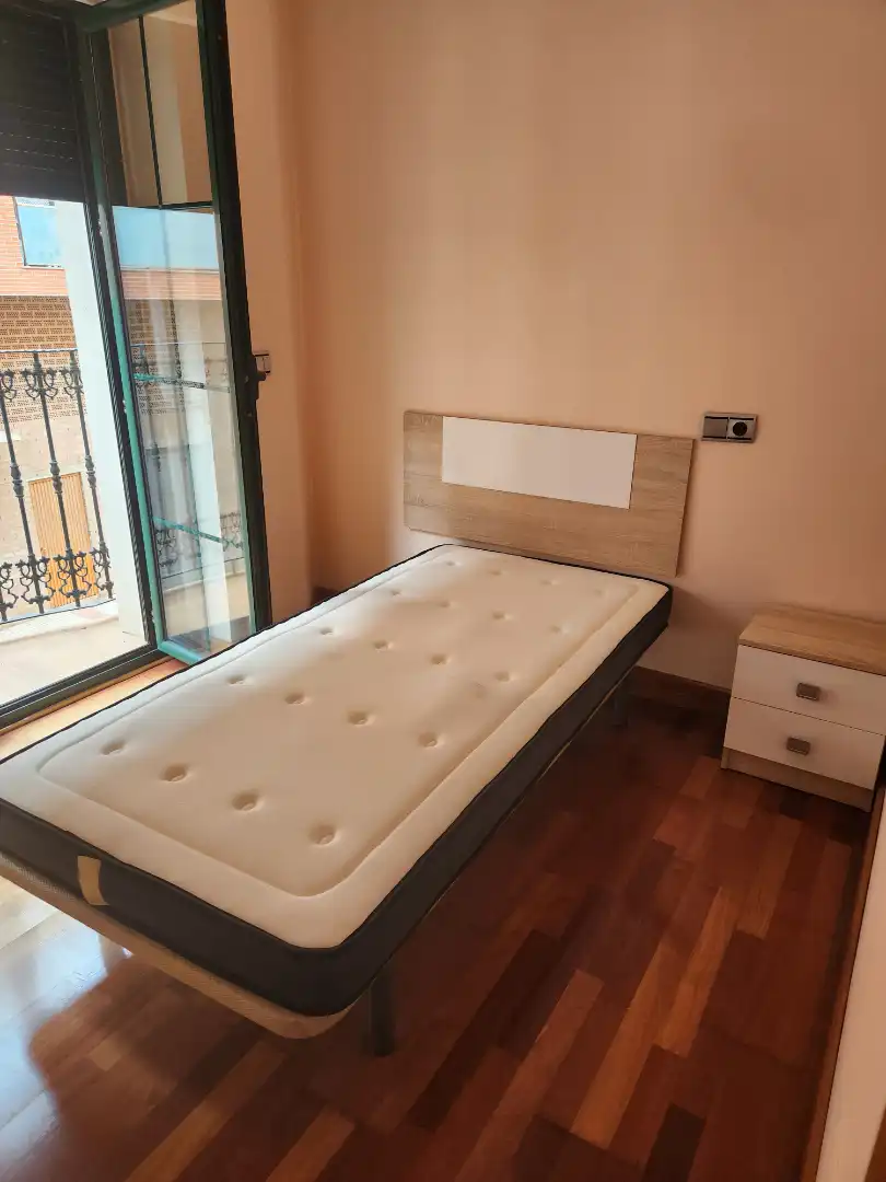 Bedroom of Flat for rent in Cartagena ciudad