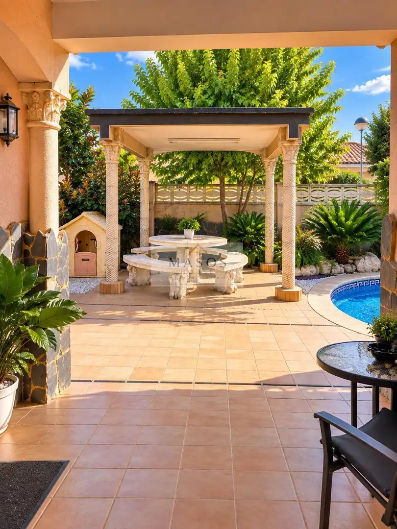 Detached house for sale in Els Masos - Els Garrofers, imagen 13